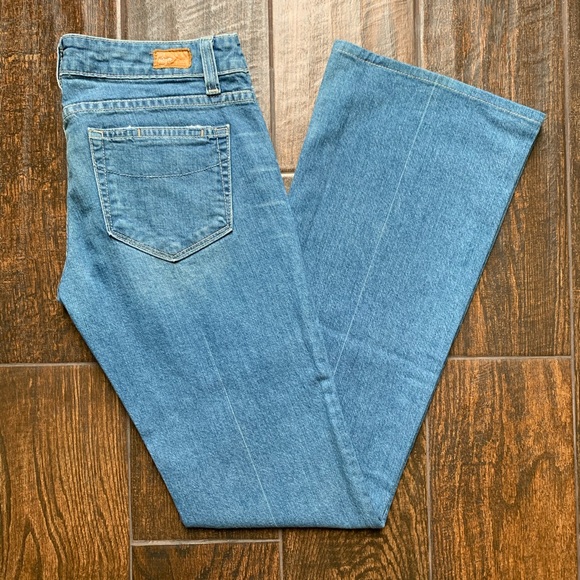 Paige Laurel Canyon Bootcut Light Wash 30.5” USA - Picture 1 of 10